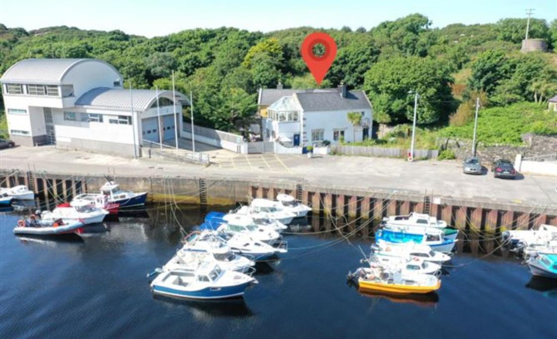 The Old Boathouse At Bunbeg Harbour Apartment Exterior photo